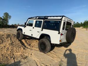 Land Rover Defender 110 by Osprey Custom Cars 1993 года 